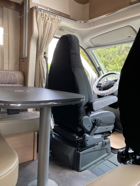 Autopotahy CAMPER- obytné auto, 2 místa, LUXURY černo šedé