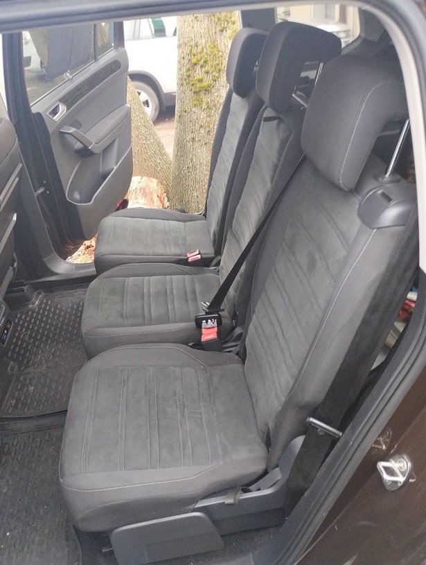 Autopotahy Volkswagen Touran II, 5 MÍST, SE STOLKY, od r. 2010-2015, antracit