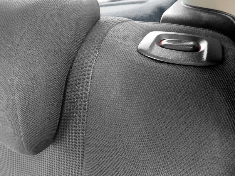 Autopotahy Volkswagen Caddy III, 5 míst, od r. 2003, Dynamic grafit